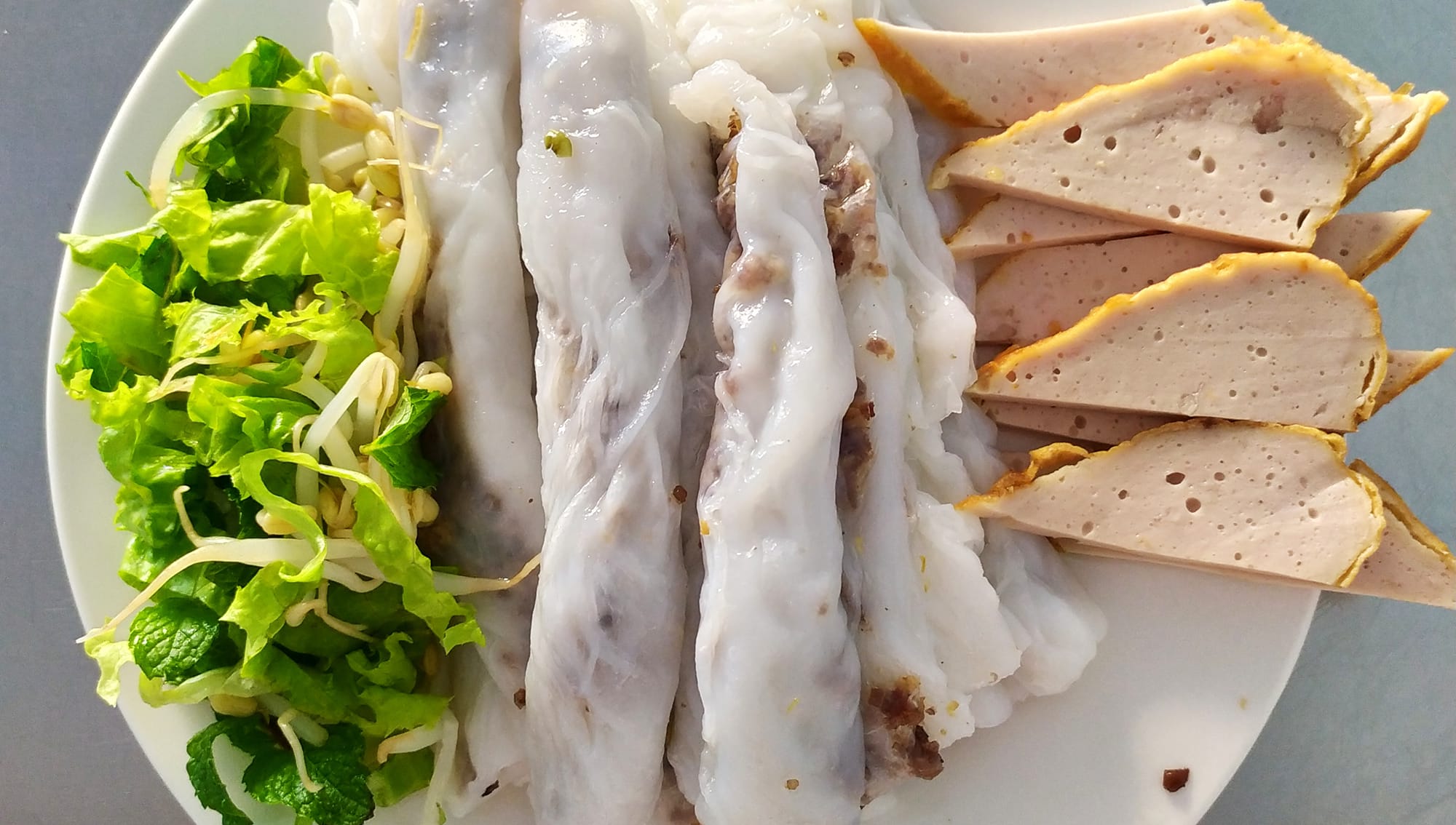 Banh Cuon Recipe (Vietnamese steamed Rice Rolls)