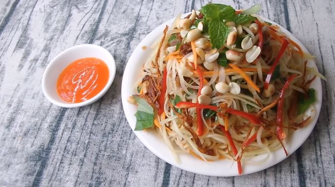 Vietnamese Green Papaya Salad Beef Jerky G I U Kh B Recipe