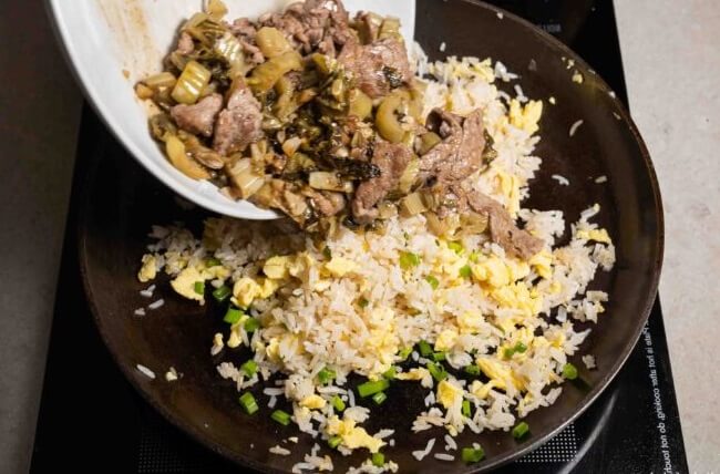 (Cơm Rang Dưa Bò) Beef Fried Rice Pickled Mustard Greens