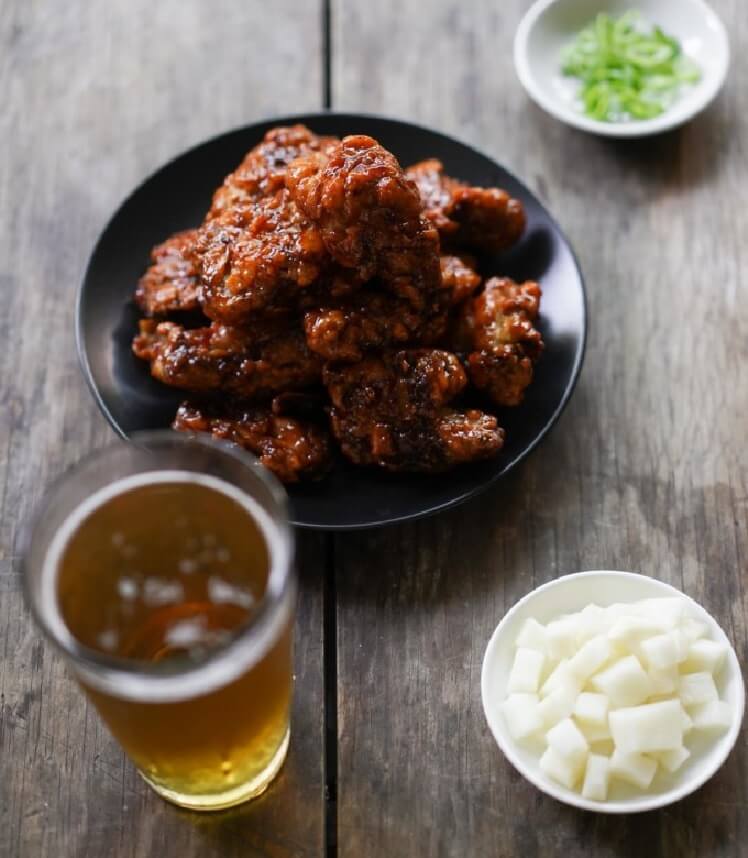 Korean Fried Chicken Recipe (Sweet & Spicy, Extra Crispy)
